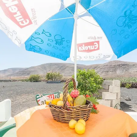 Villa Casita Blanca Mala